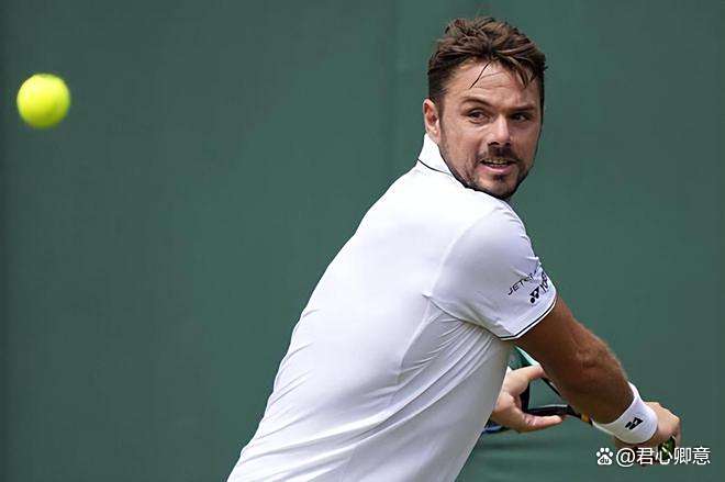 西班牙网球队绝杀世界网球队，瓦林卡统治全场