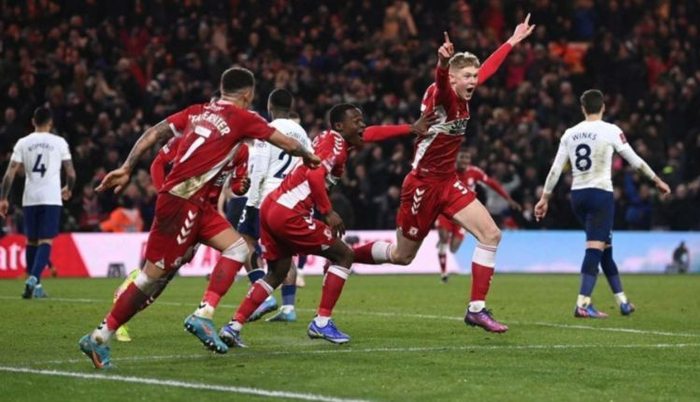 摩洛哥爆冷阿森纳，孔蒂一己之力扛起全队