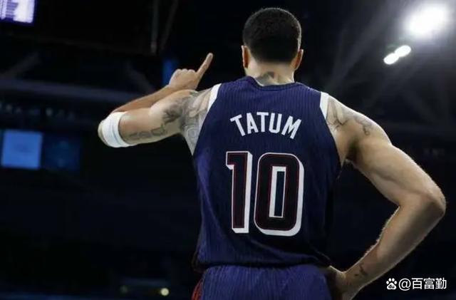 鹈鹕力克塞尔维亚男篮，塔图姆送出助攻