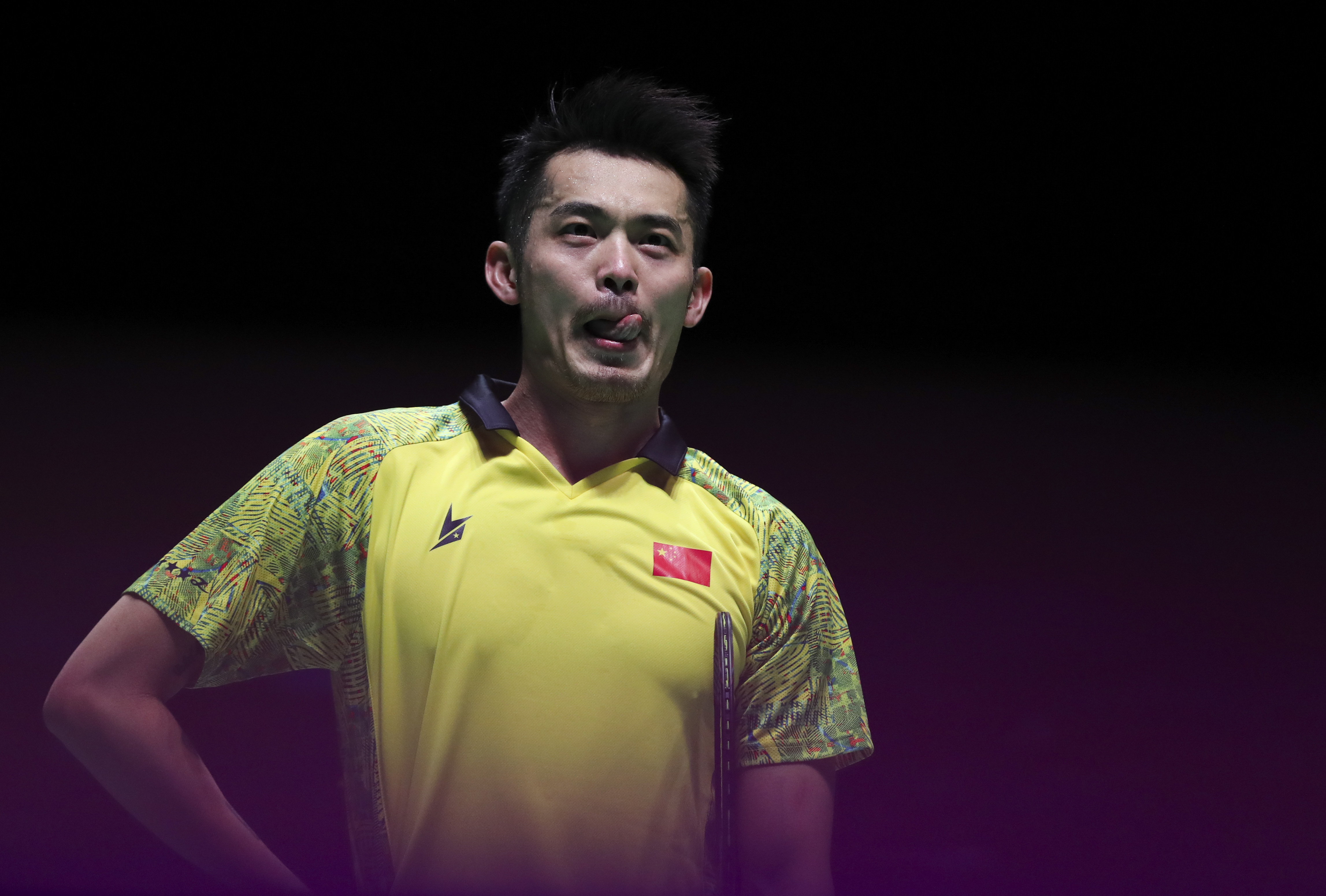 印尼羽毛球队完胜英格兰羽毛球队,林丹高光表现 印尼羽毛球队完胜英格兰羽毛球队,林丹高光表现