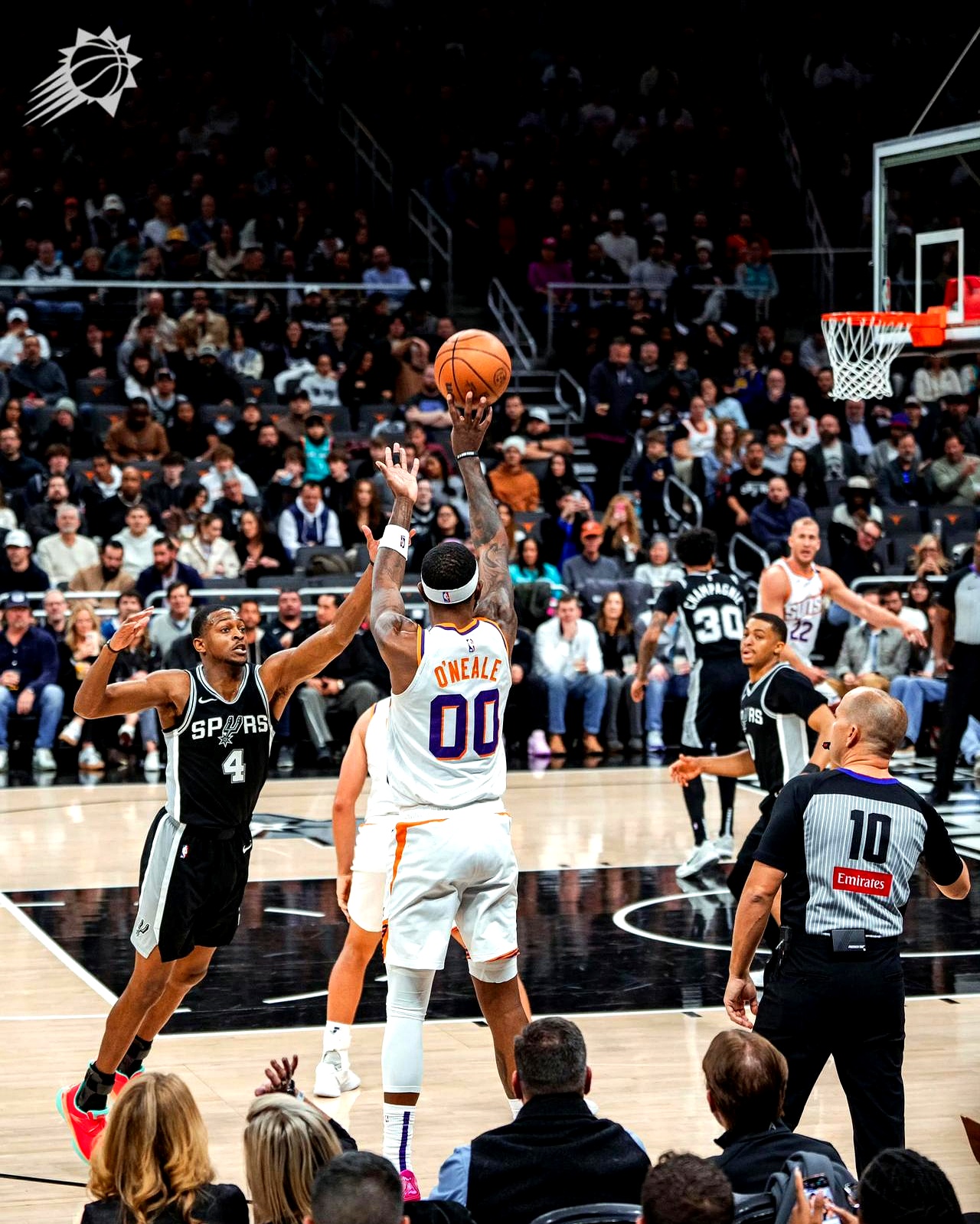 太阳绝杀马刺,易建联高光表现 太阳绝杀马刺,易建联高光表现