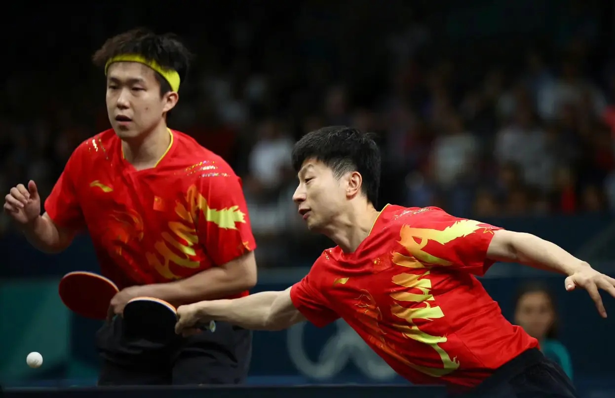 法国队完胜中国队,梁靖崑扛起全队 法国队完胜中国队,梁靖崑扛起全队