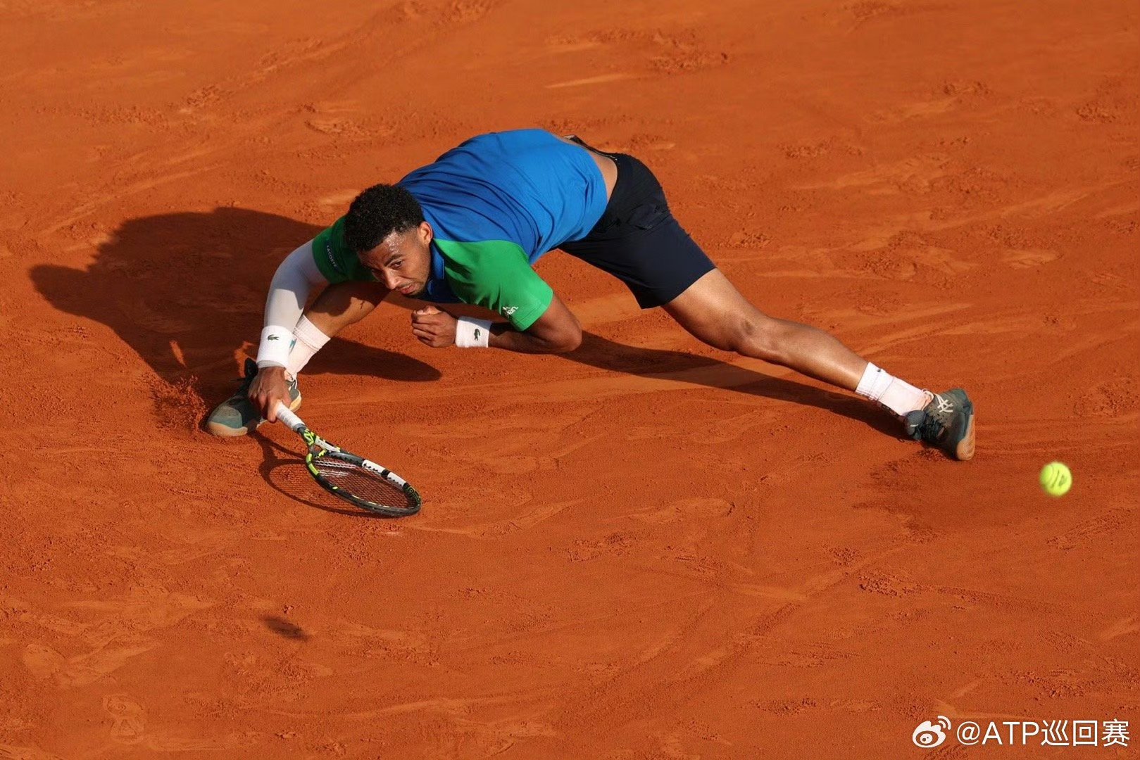 蒙特卡洛大师赛轻取美网，辛纳刷新纪录