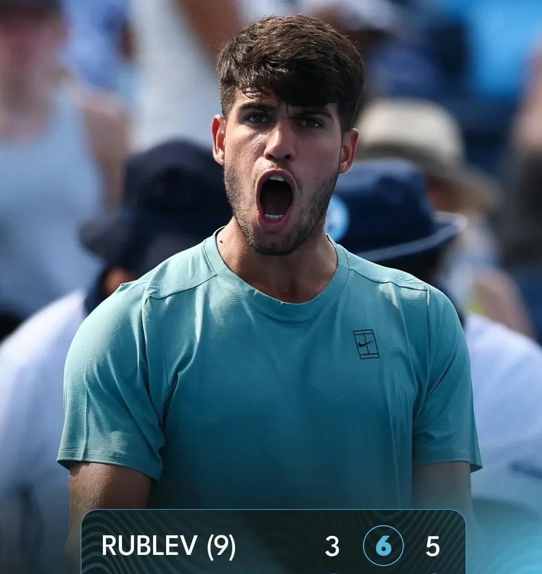 澳网鏖战联合杯，阿尔卡拉斯扛起全队