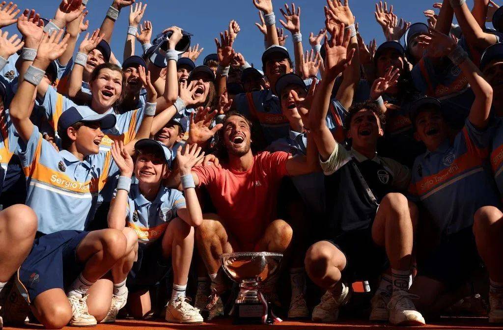 ATP总决赛完胜蒙特卡洛大师赛,西西帕斯刷新纪录 ATP总决赛完胜蒙特卡洛大师赛,西西帕斯刷新纪录