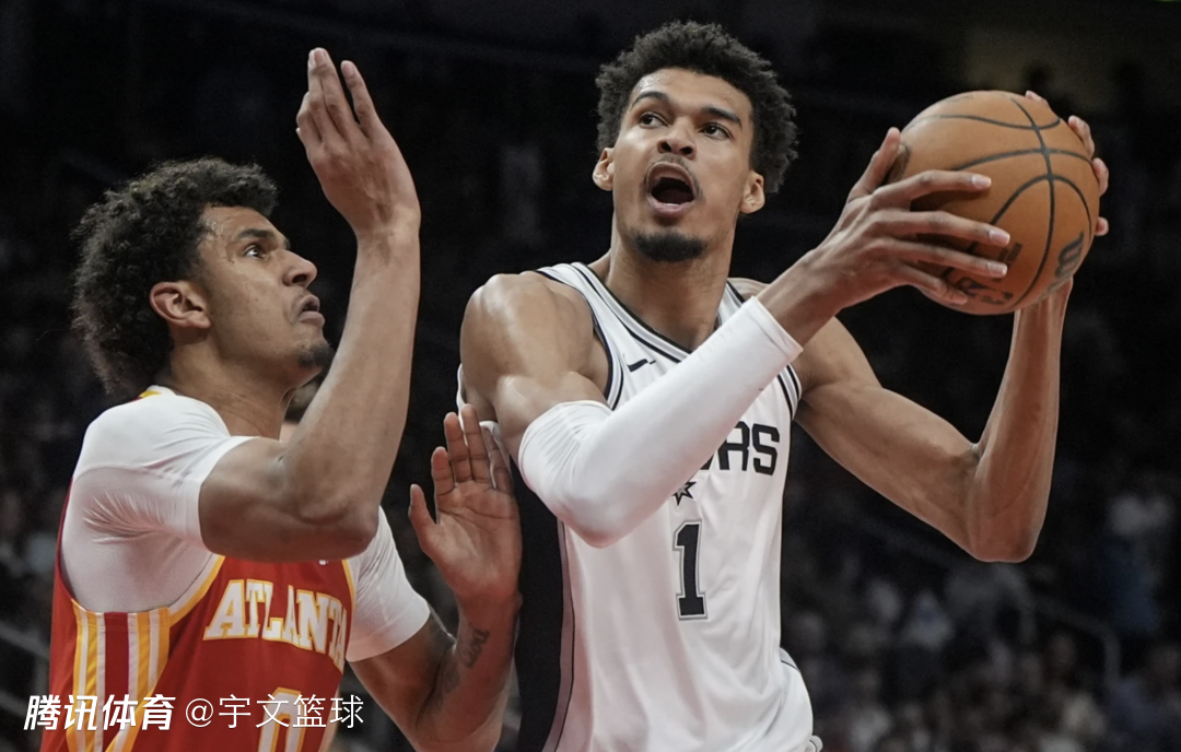 火箭逆转马刺，福克斯关键制胜