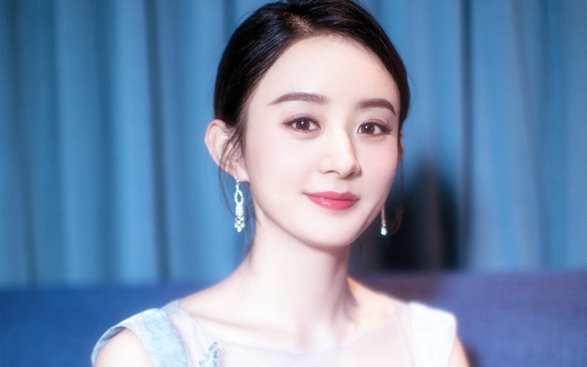 新王加冕！皮亚斯特里一骑绝尘，红牛战术完胜击溃法拉利幻想