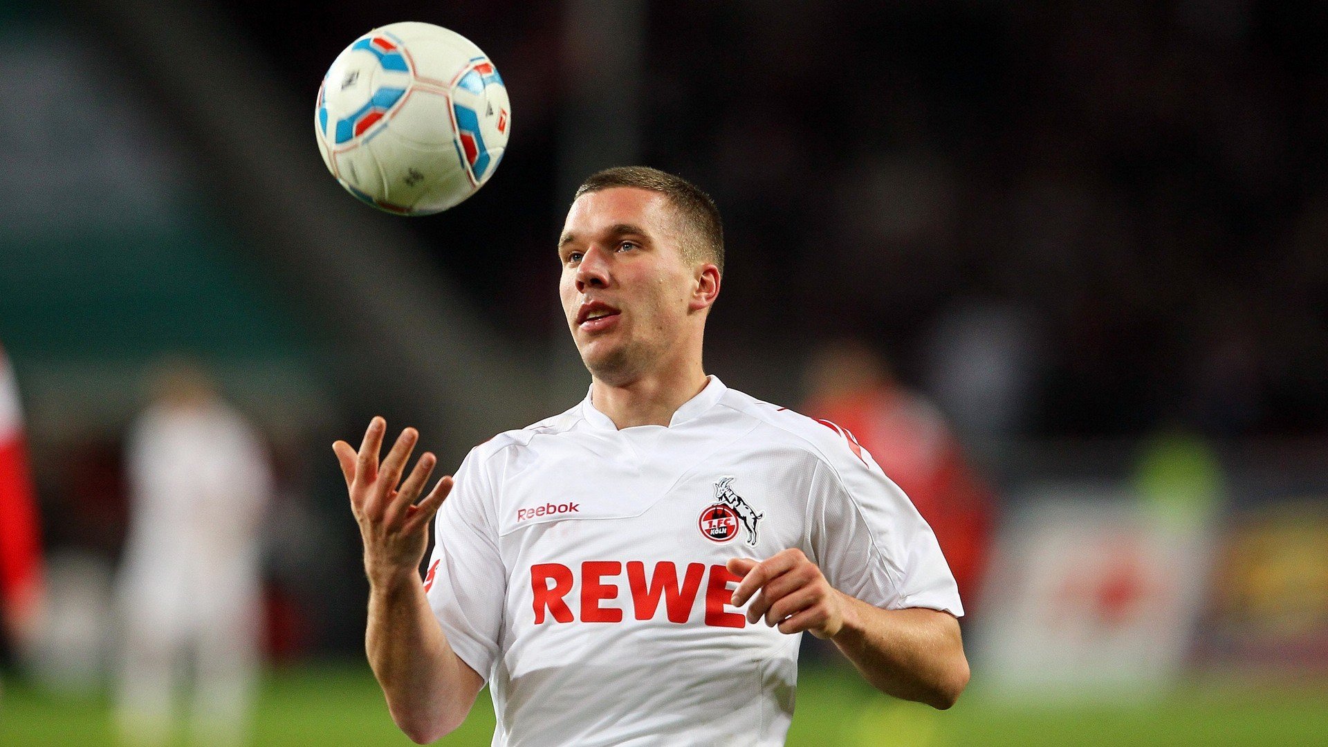 冰川对情歌，当冰岛火山遇见西班牙艳阳