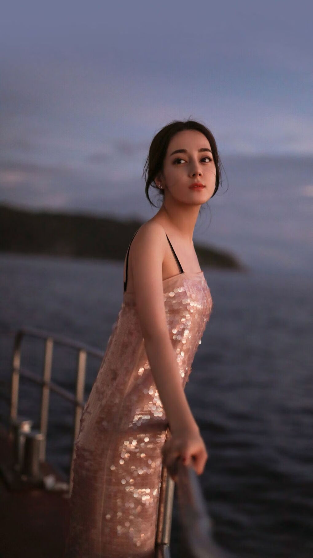 东方篮下雄鹿啸,西方网前英格拉姆,双重接管之夜